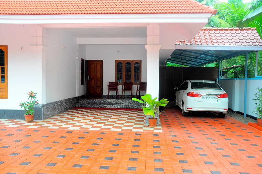 Grace Guest Home Thrissur Eksteriør bilde