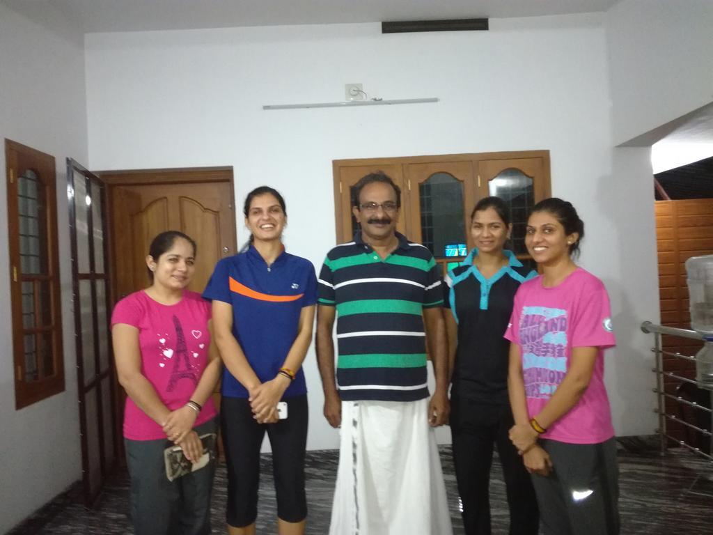Grace Guest Home Thrissur Eksteriør bilde